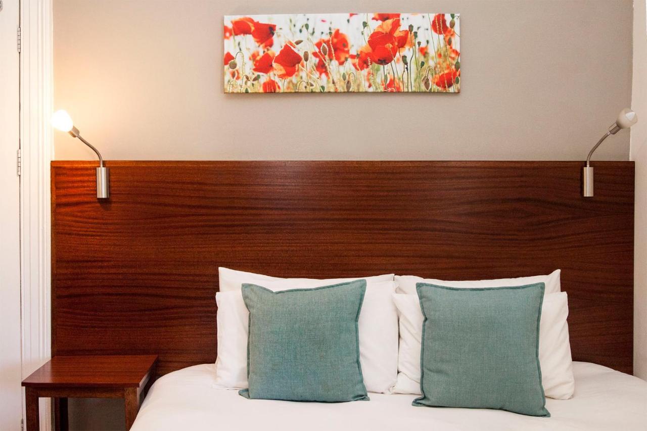 The Vic Hotel พอร์ตเอลิซาเบธ ภายนอก รูปภาพ