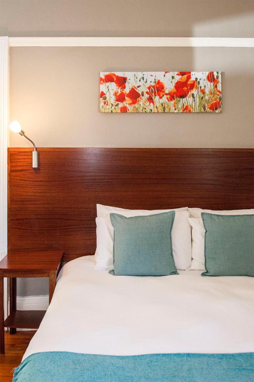 The Vic Hotel พอร์ตเอลิซาเบธ ภายนอก รูปภาพ